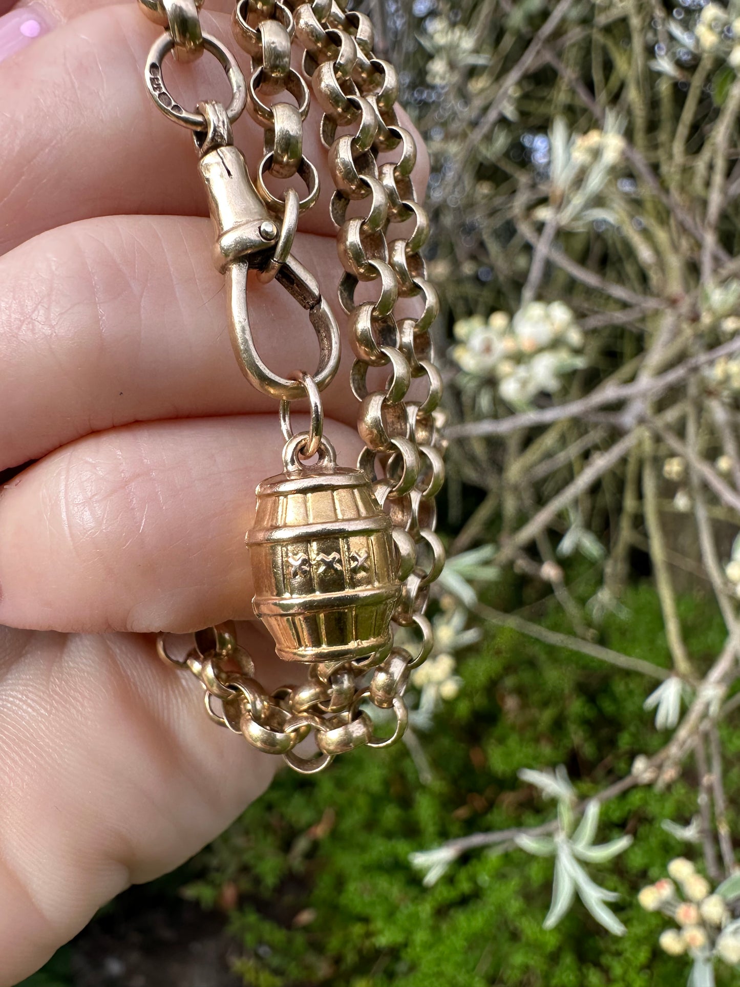 Vintage 9ct Moonshine Barrel charm