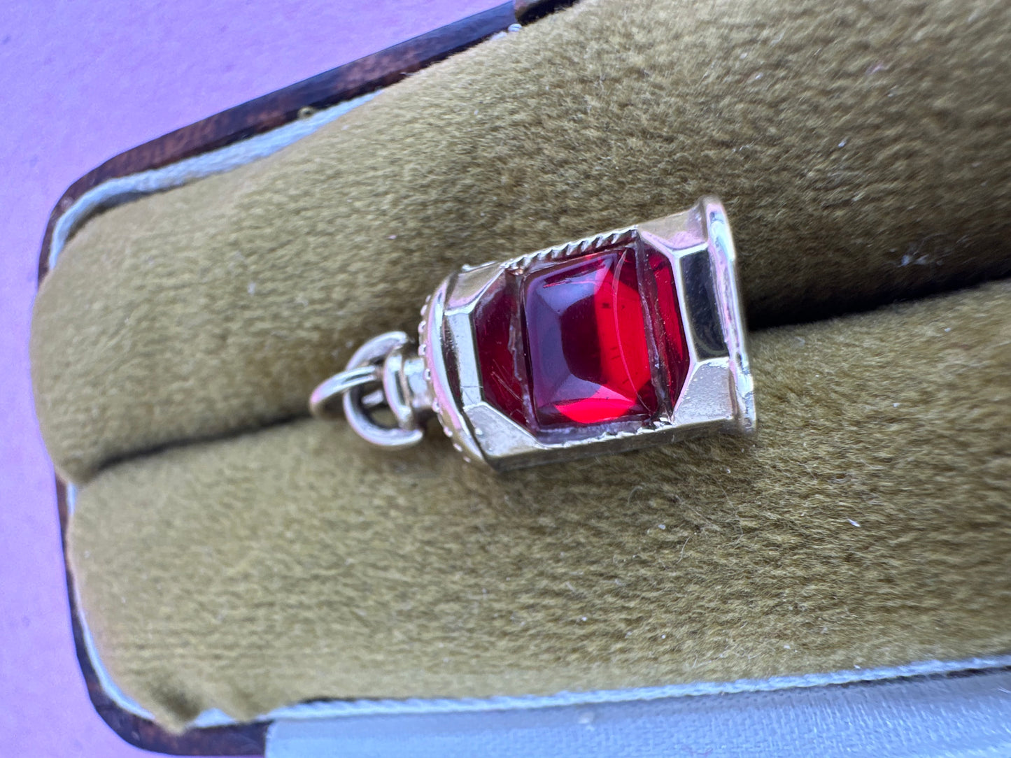 Vintage 9ct Lantern charm with red paste stone