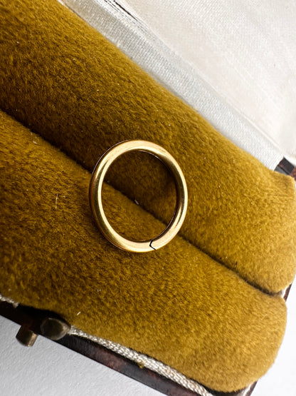 French 18ct Gold Split ring