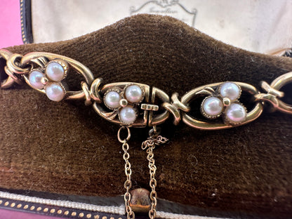 Antique 9ct Gold Pearl Trefoil bracelet with concealed clasp