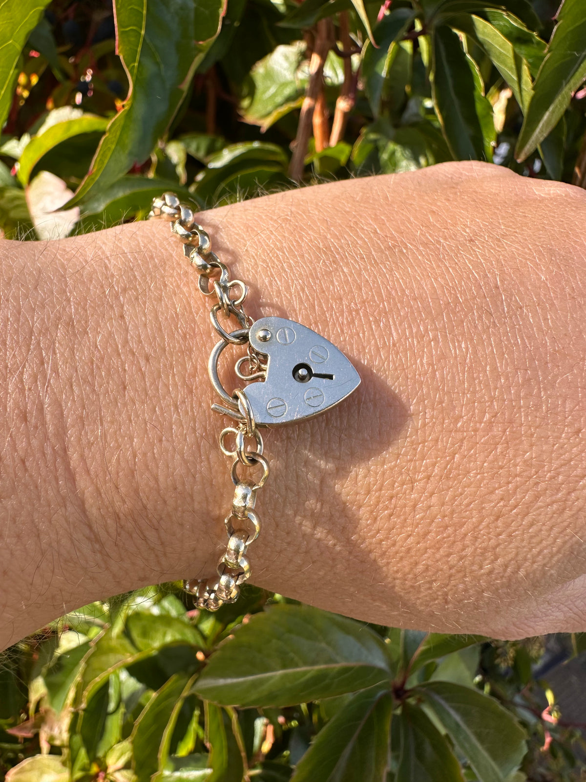 Vintage 9ct Rolo Belcher bracelet with heart padlock