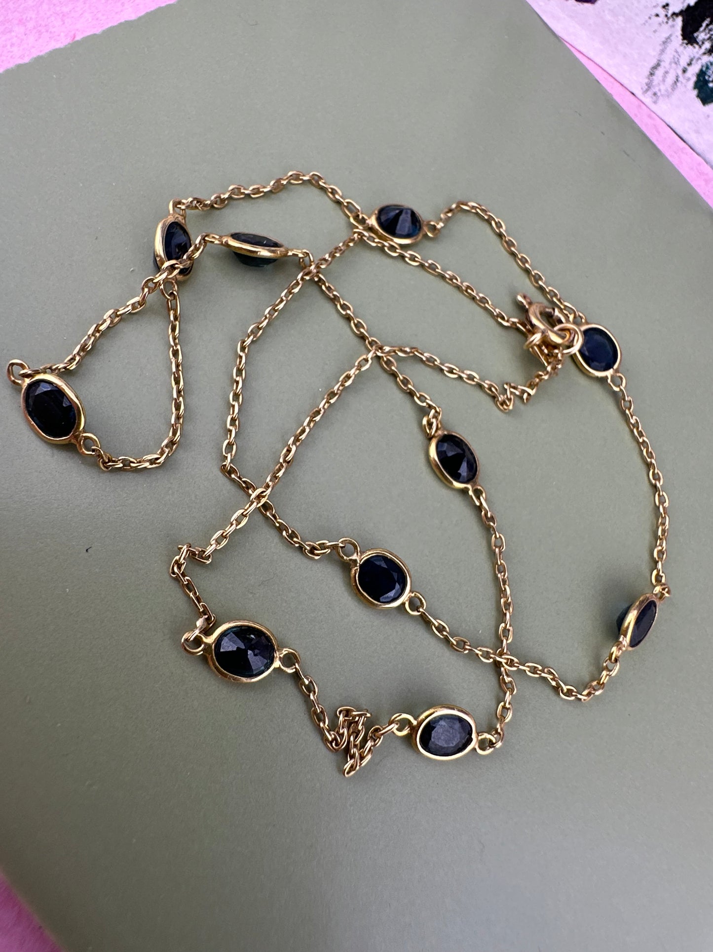 18ct Sapphire Station chain
