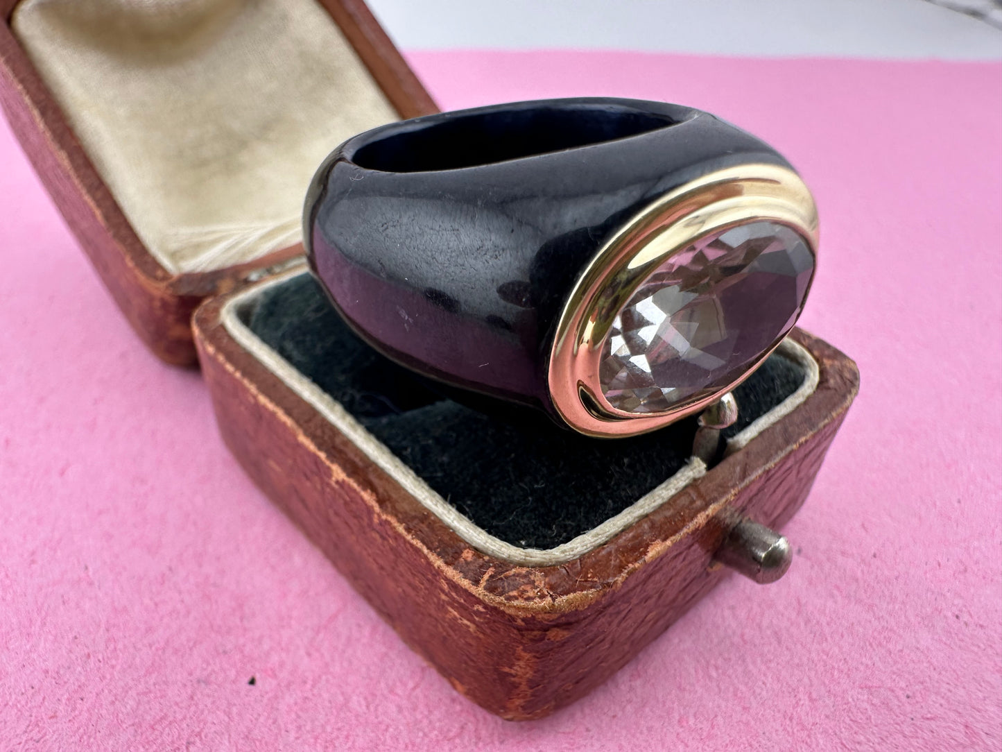 14ct Gold Onyx and Rock Crystal ring