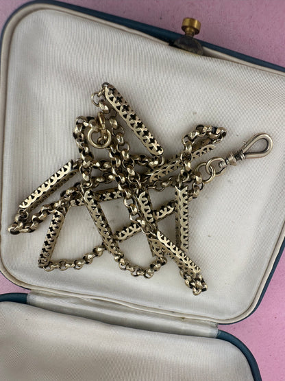 Antique 9ct Gold Fancy Bar and faceted belcher chain with screw top dog clip