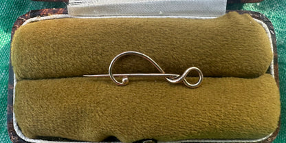 Art Nouveau 9ct Brooch