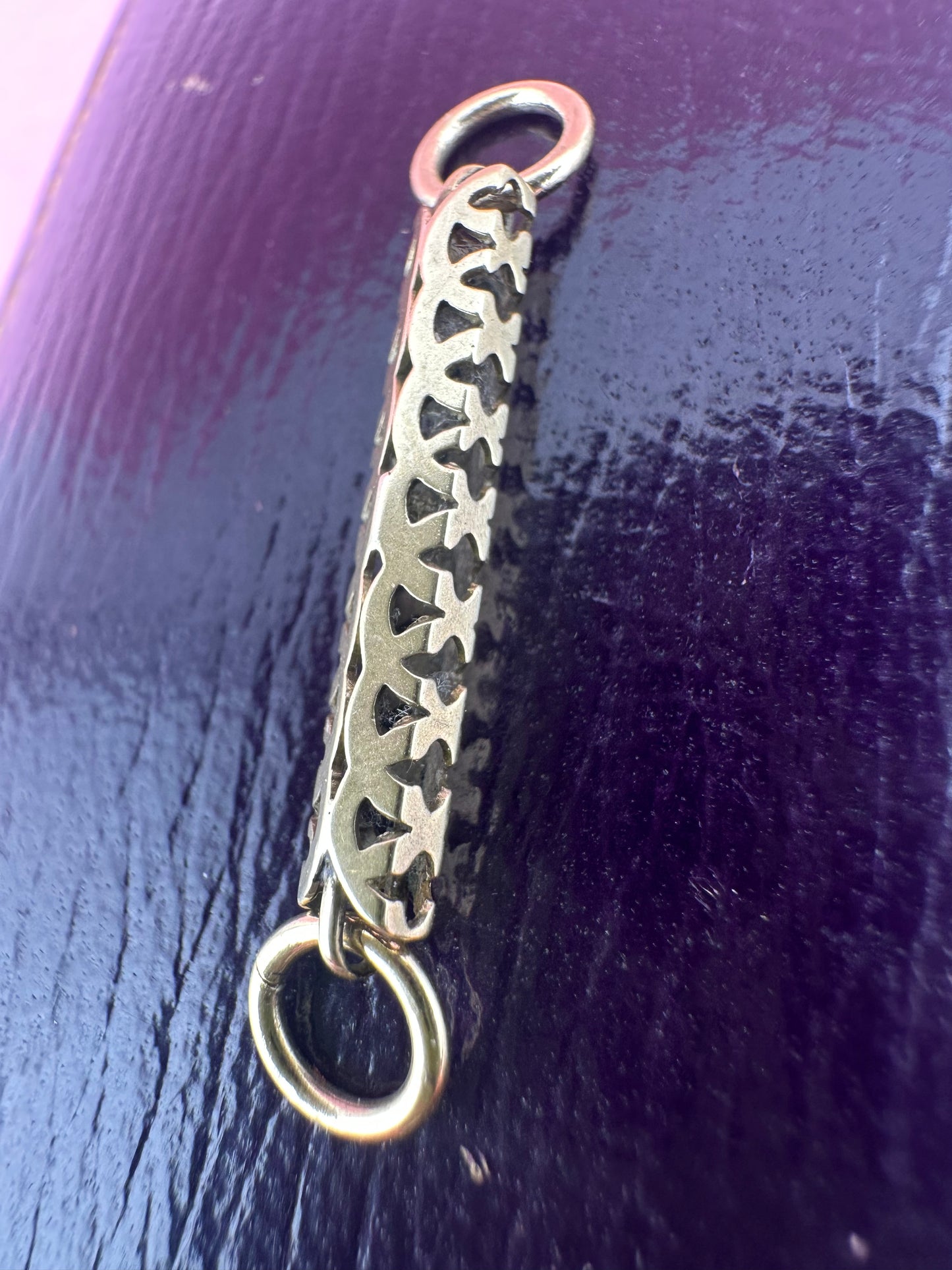 Antique 9ct Gold pierced bar extender. No clasps.