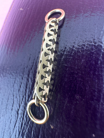 Antique 9ct Gold pierced bar extender. No clasps.