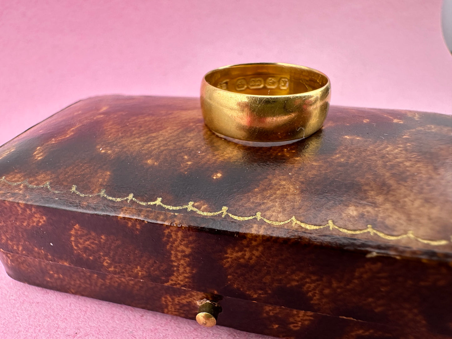 Antique 22ct Gold Cigar band