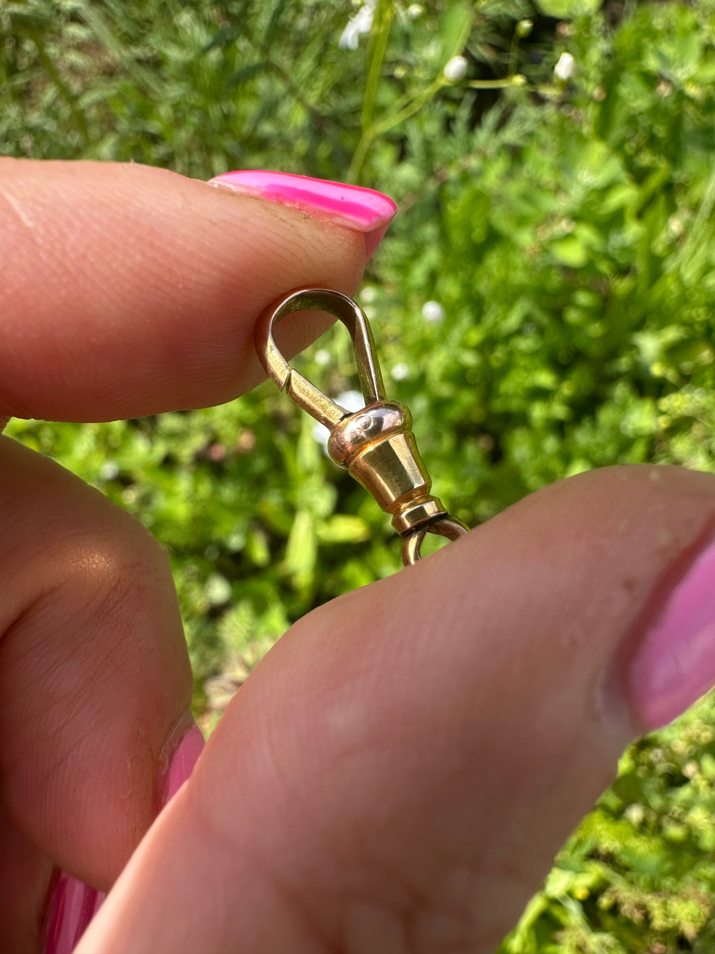 Antique 9ct Gold Dog clip