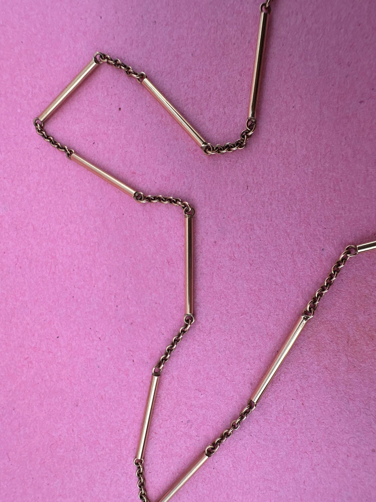 Vintage 9ct Gold Bar Station chain