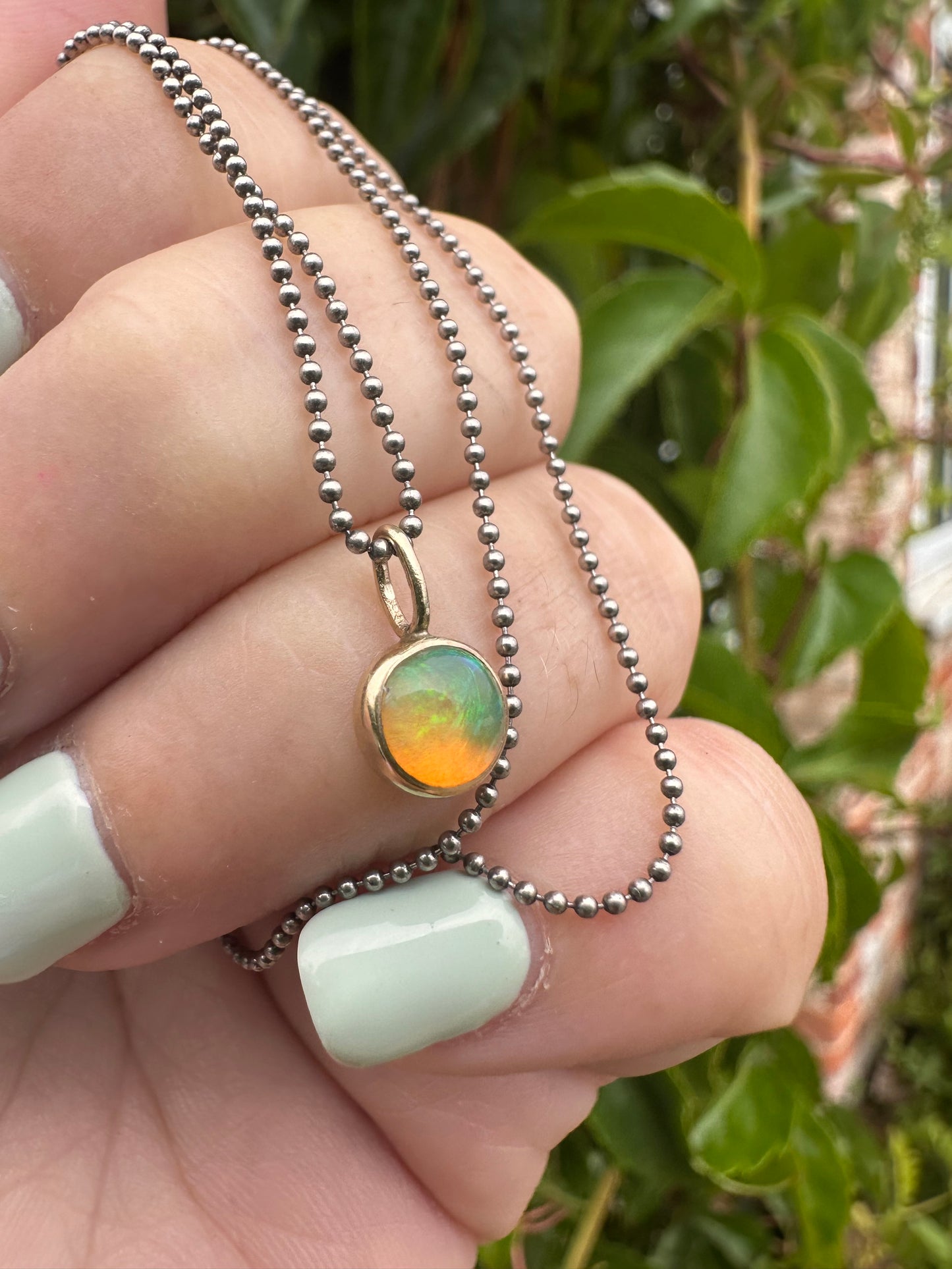 9ct Opal pendant