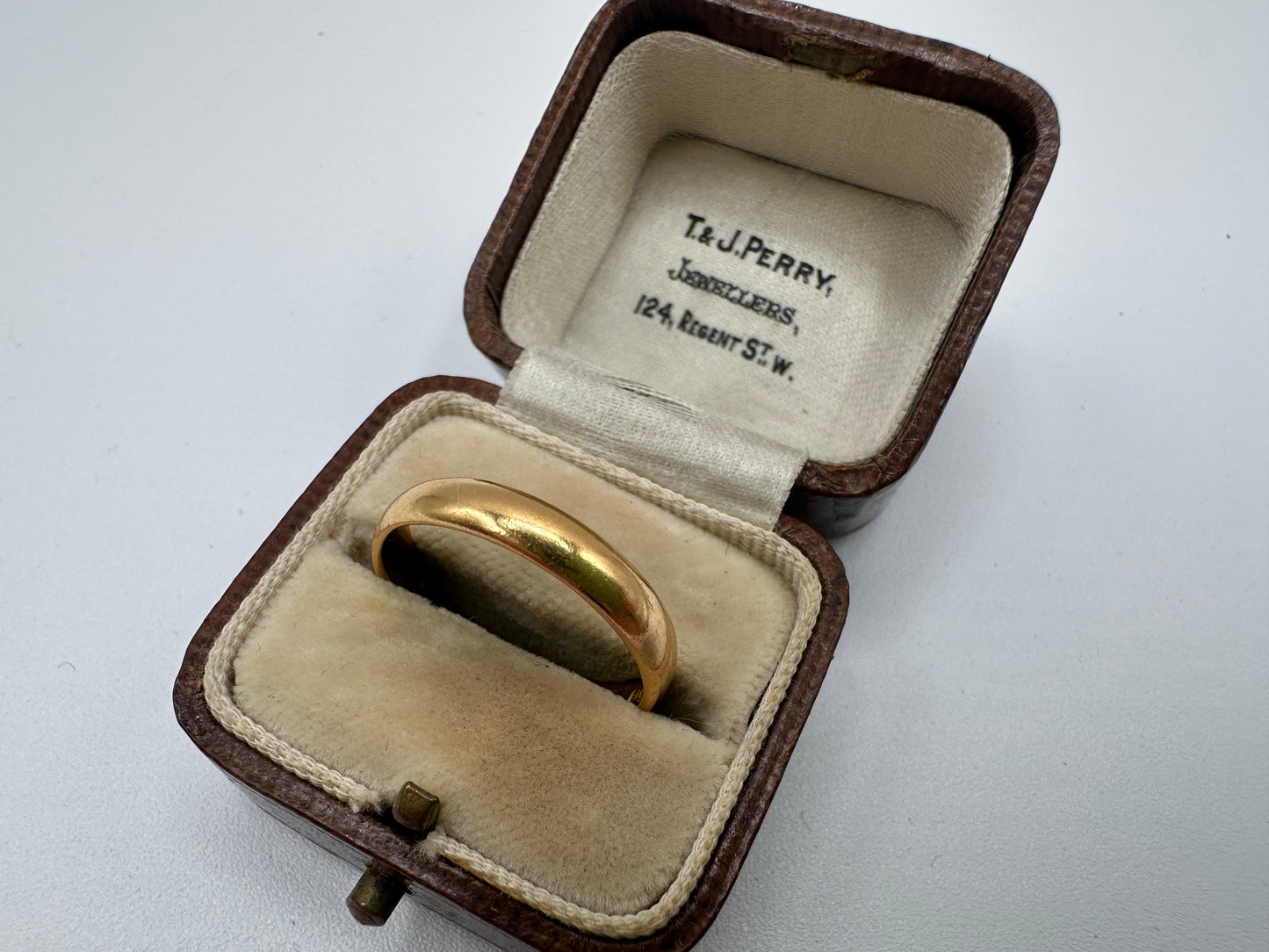 Antique 22ct Gold Band