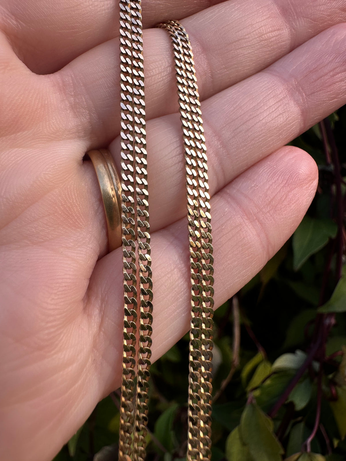 Vintage 9ct yellow gold Flat curb chain