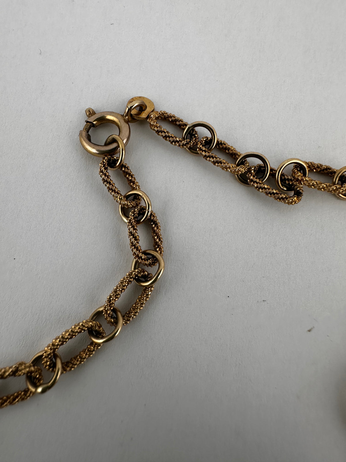 Vintage 9ct Gold Textured Cable Chain