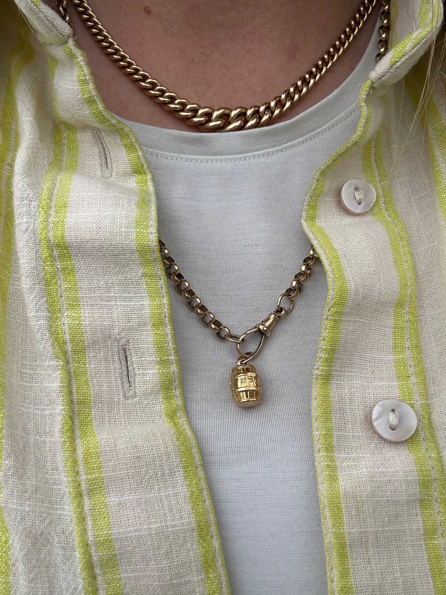 Vintage 9ct Moonshine Barrel charm