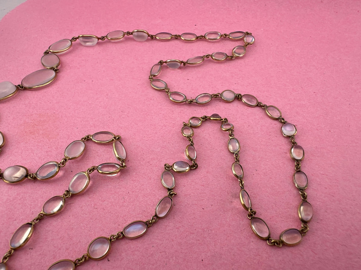 Antique 9ct Gold Bezel set Moonstone necklace