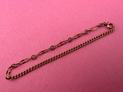 Vintage 9ct Gold Garnet and Bar station bracelet