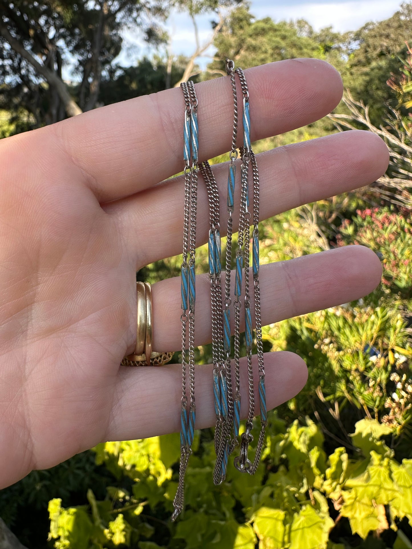 Art Deco 935 Silver and blue enamel bar station chain