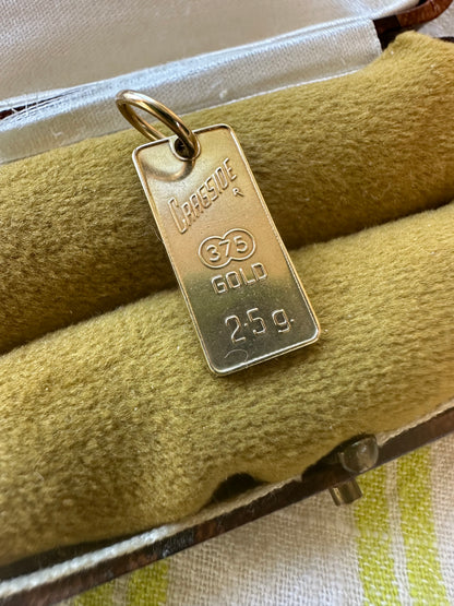 Vintage 9ct Gold Ingot/Sagittarius charm