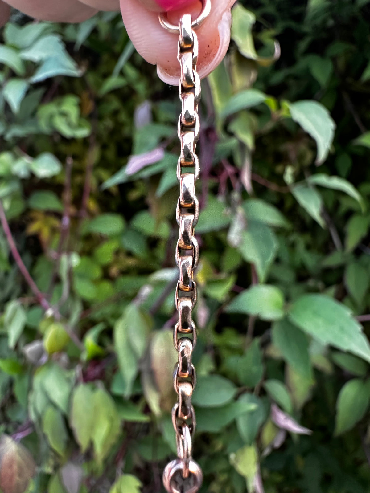 Antique 9ct peachy faceted Oval belcher extender with flat edged dog clip