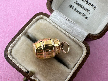 Vintage 9ct Moonshine Barrel charm