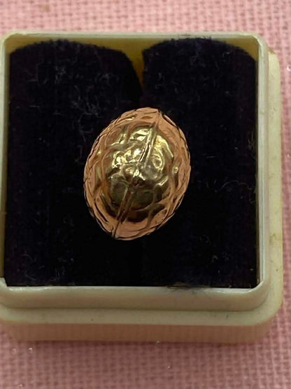 9ct gold Pineapple charm