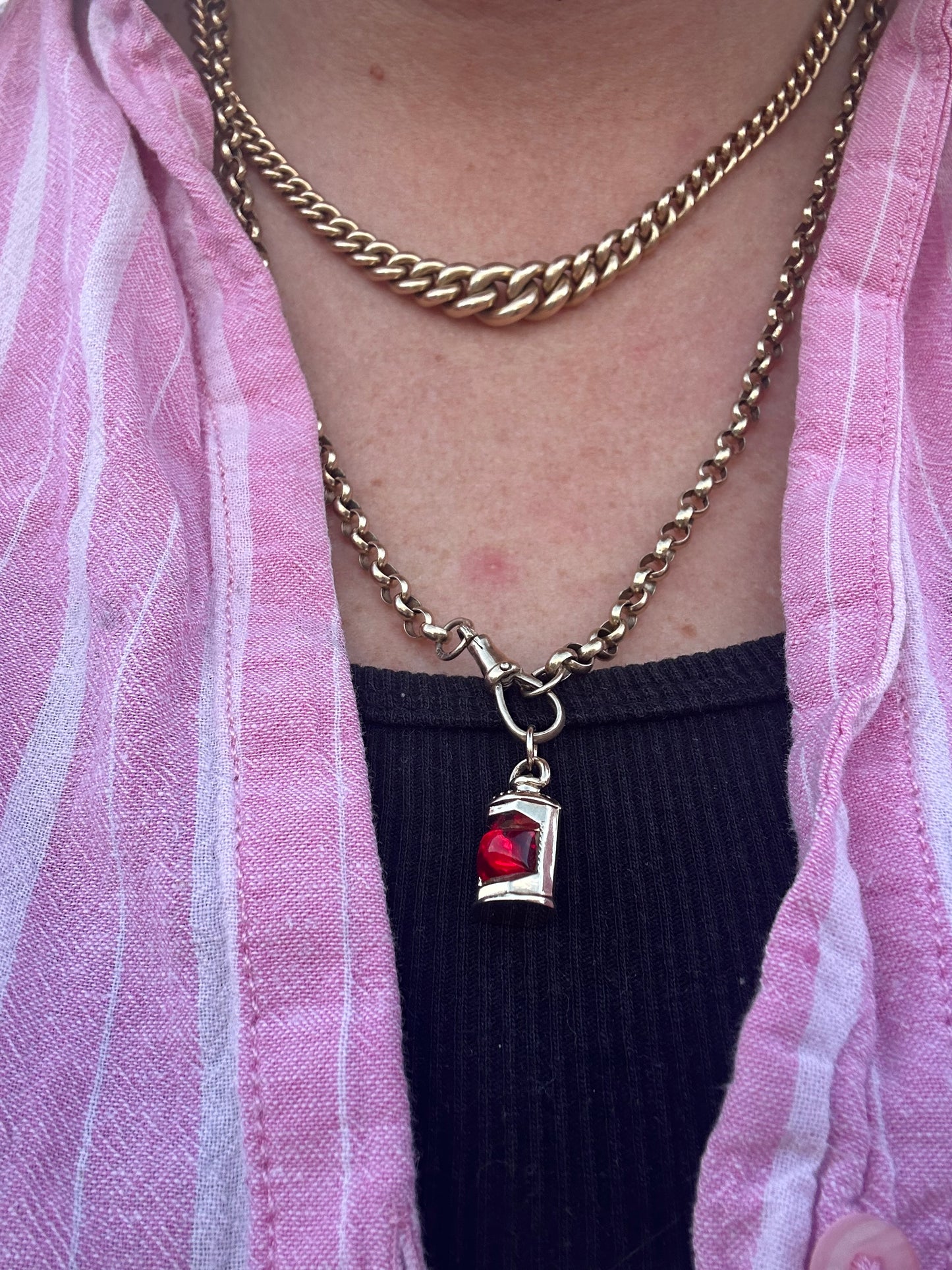 Vintage 9ct Lantern charm with red paste stone