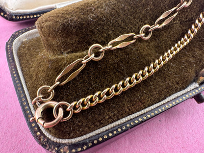 Vintage 9ct Gold Garnet and Bar station bracelet