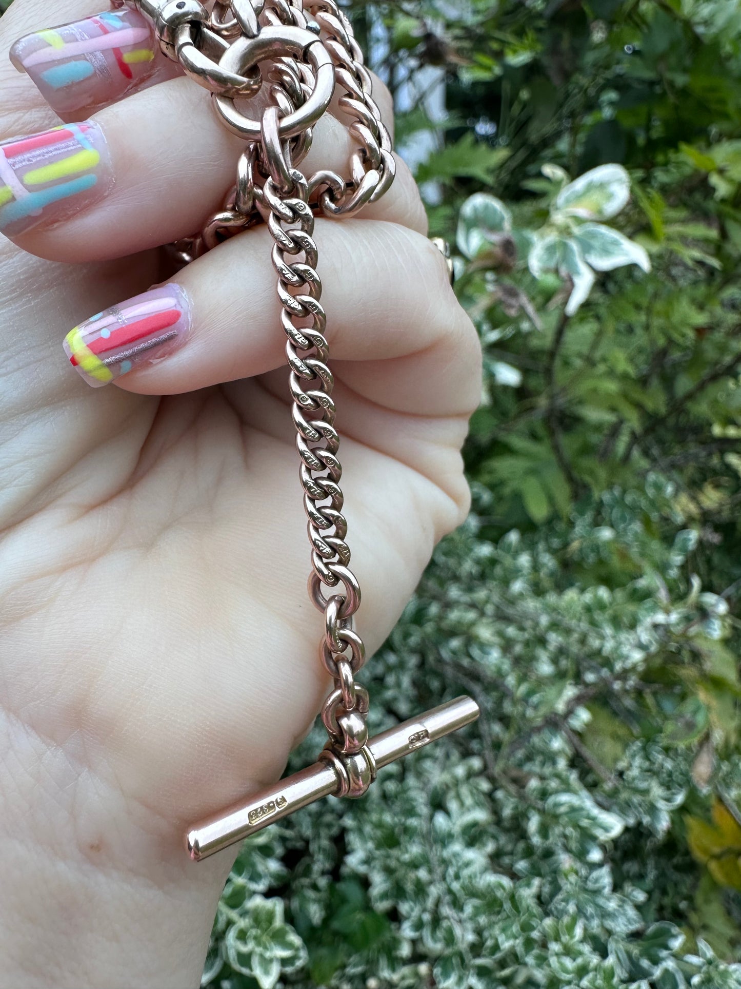 Antique 9ct Gold Swivel T-Bar on a chain