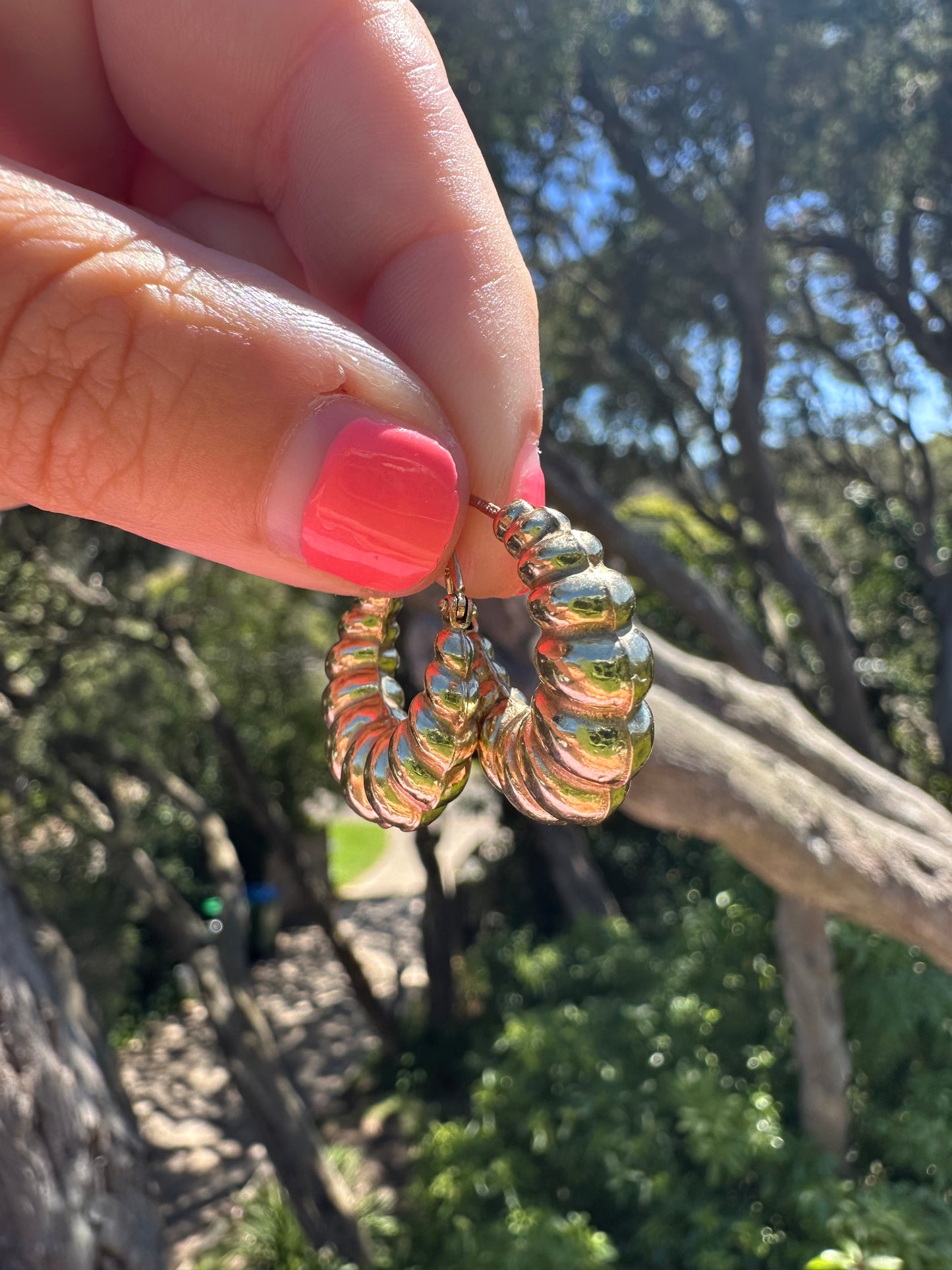 Vintage 9ct Gold Puffy Ribbed Hoops