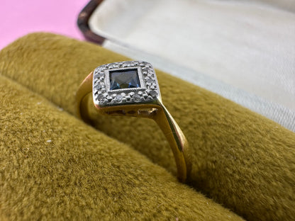 18ct Gold and platinum Sapphire and Diamond ring