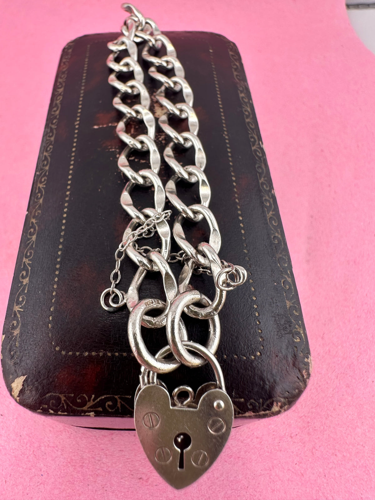 Sterling silver Curb bracelet with heart padlock