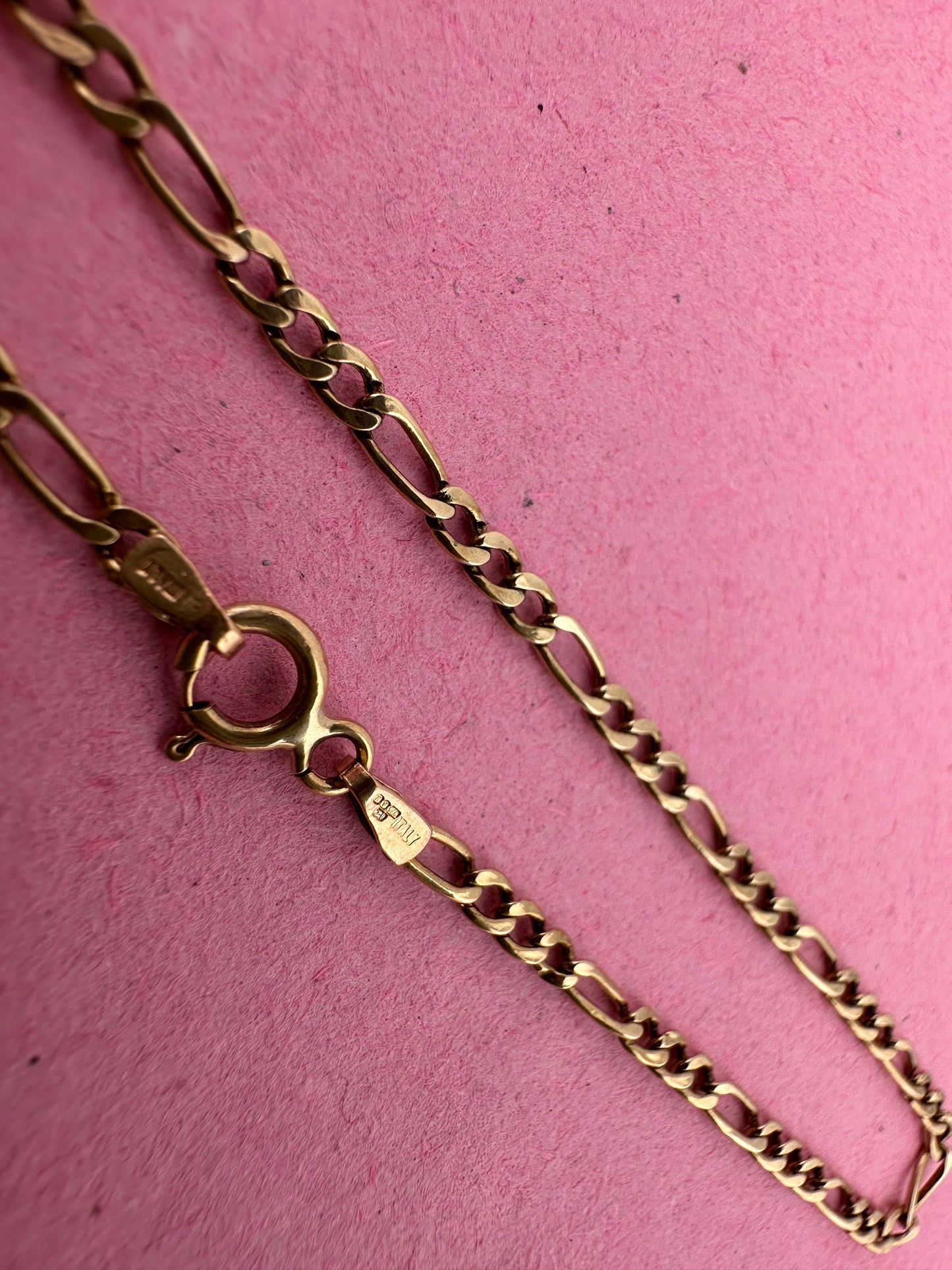 Vintage 9ct Gold Figaro chain