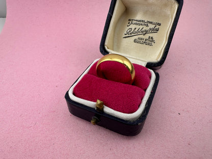 Vintage 22ct Gold band- D shape