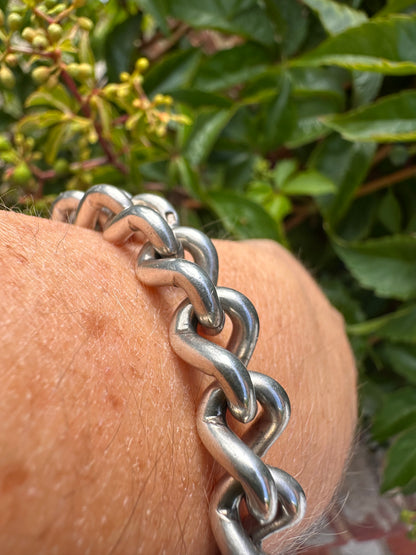 Sterling Silver Chunky curb bracelet with XL engraved heart padlock