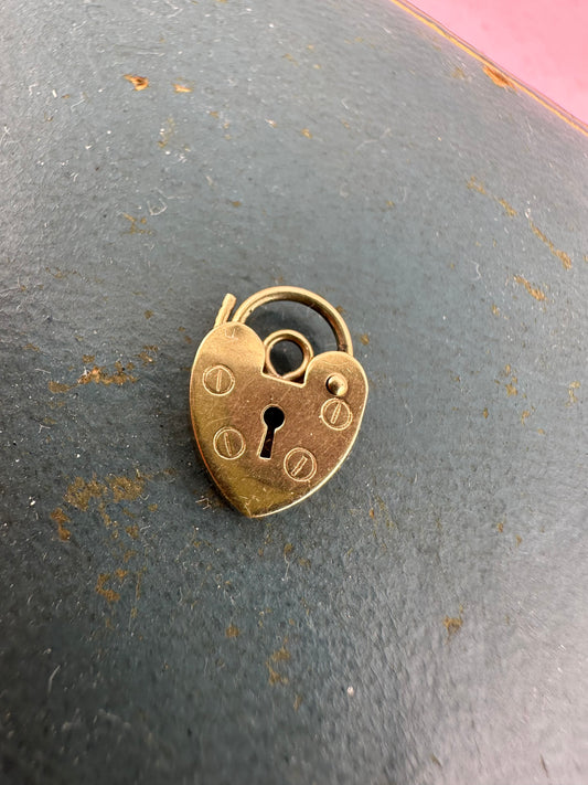 Vintage 9ct Mini Heart Padlock