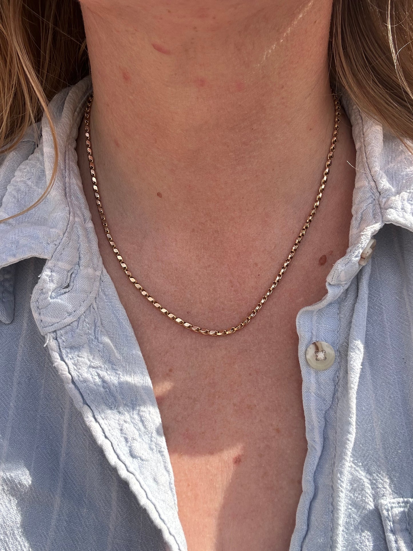Antique 9ct Yellow gold Flat Faceted tulip chain with bolt clasp