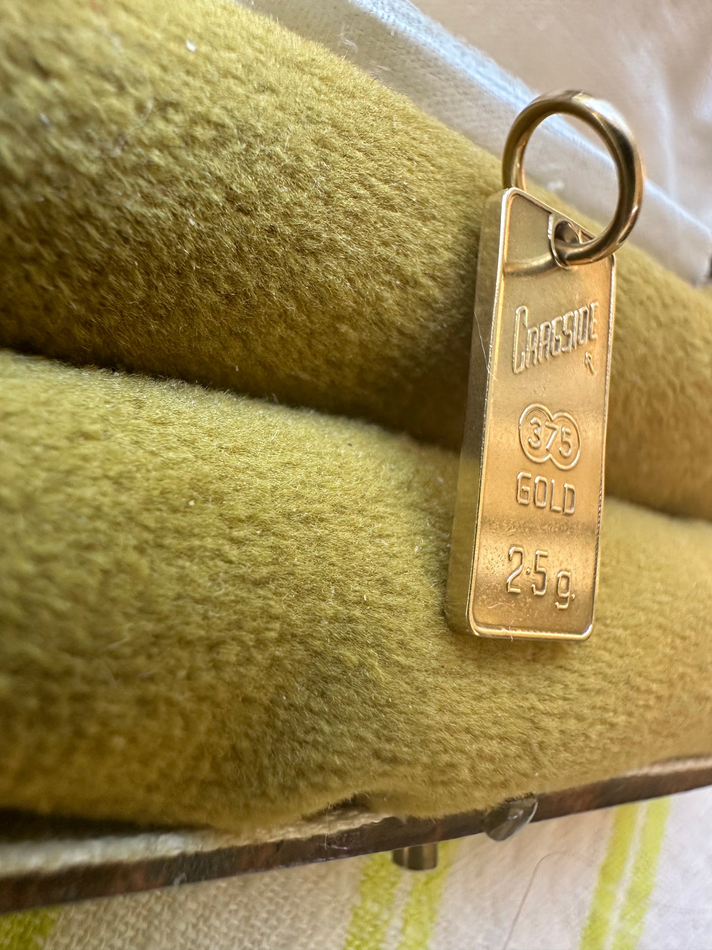 Vintage 9ct Gold Ingot/Sagittarius charm