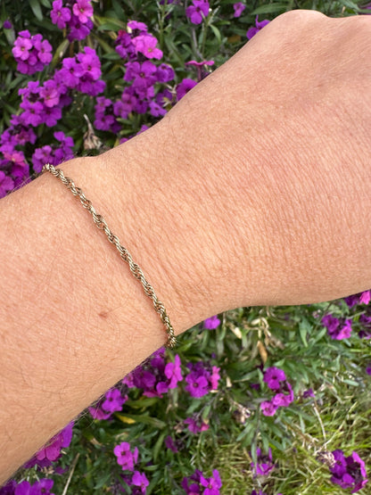 Vintage 9ct Gold mini rope bracelet