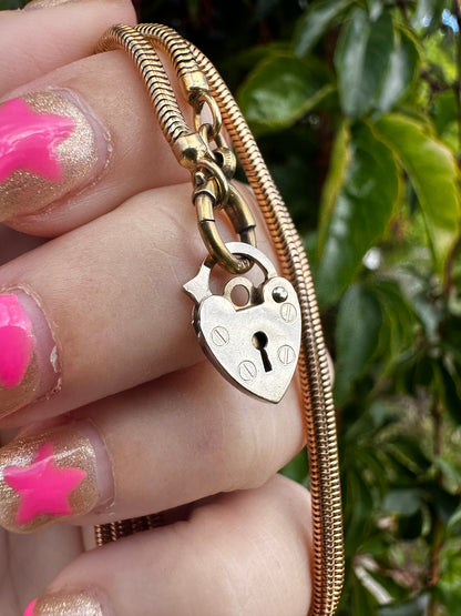 Vintage 9ct gold mini heart padlock