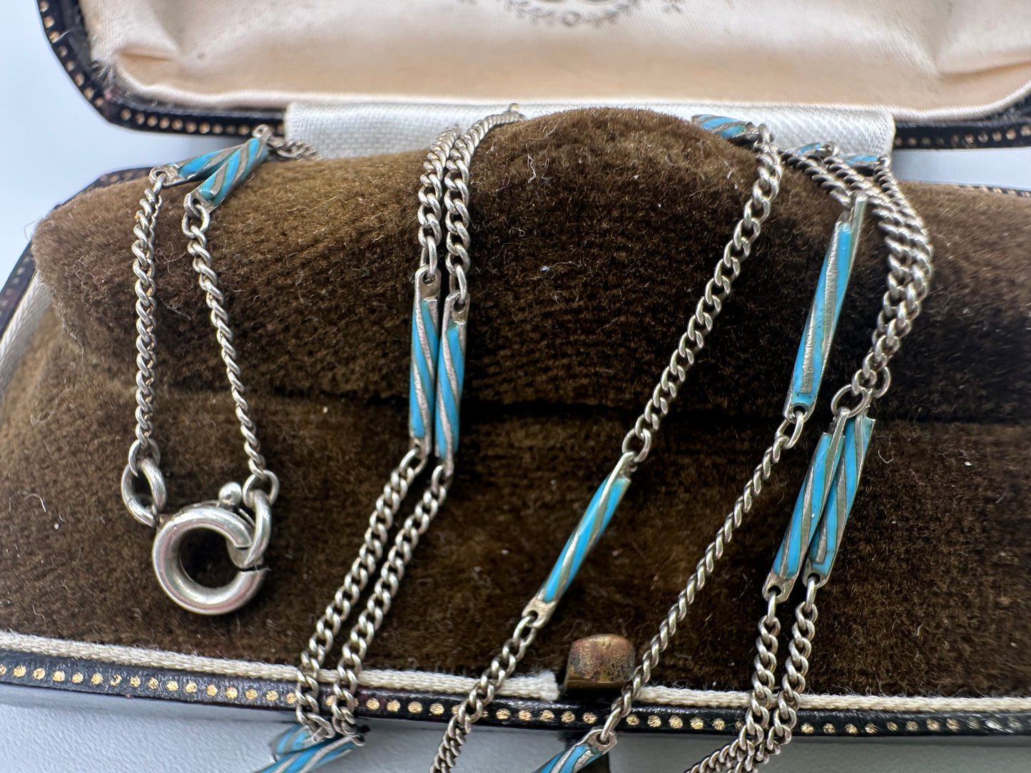 Art Deco 935 Silver and blue enamel bar station chain