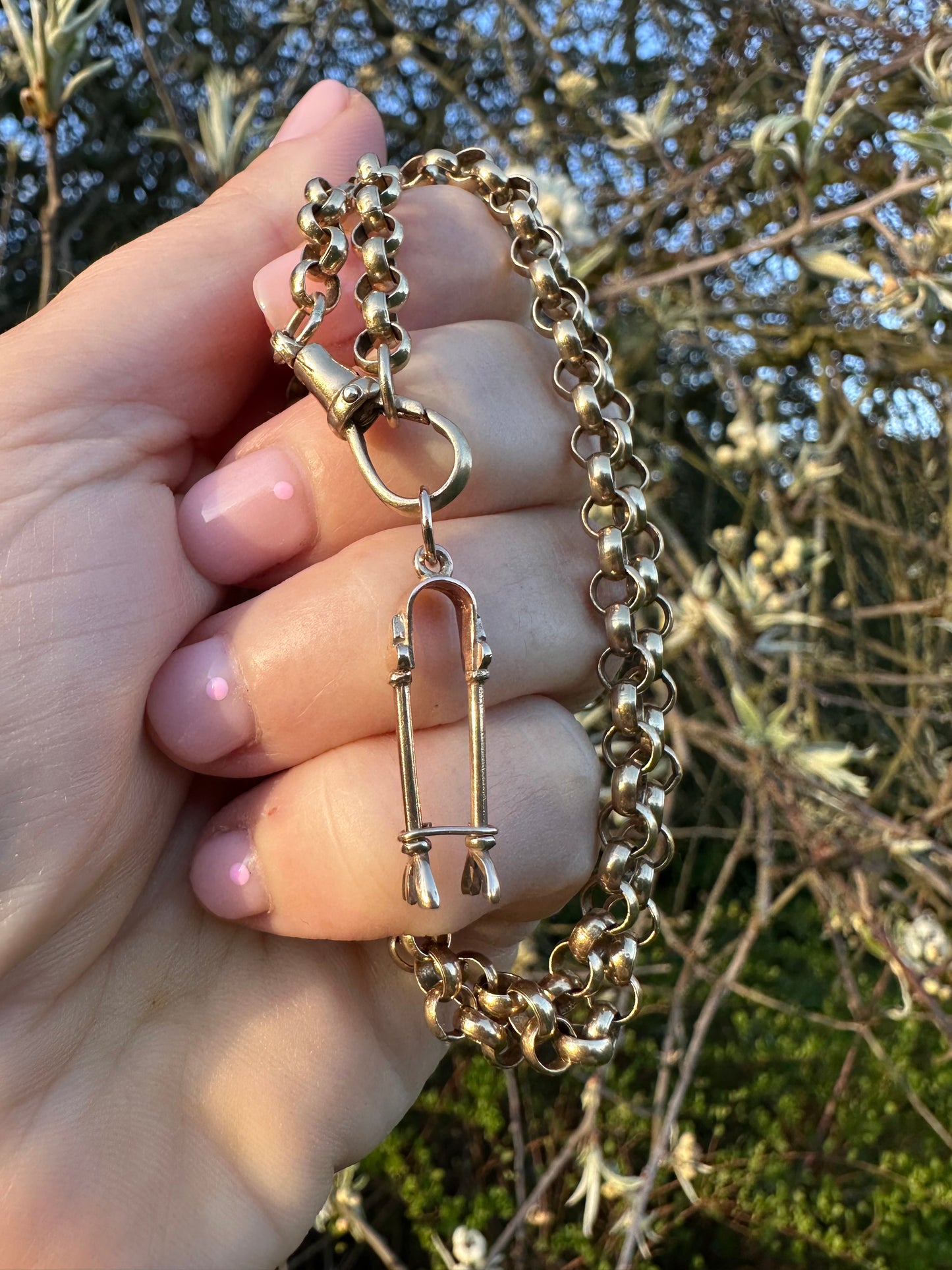 Vintage 9ct Gold Tongs charm