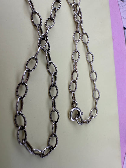 Sterling Silver Textured Oval belcher chain