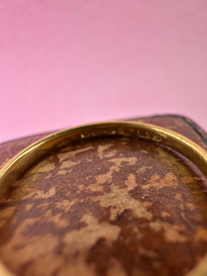 Vintage 22ct Gold thin Band