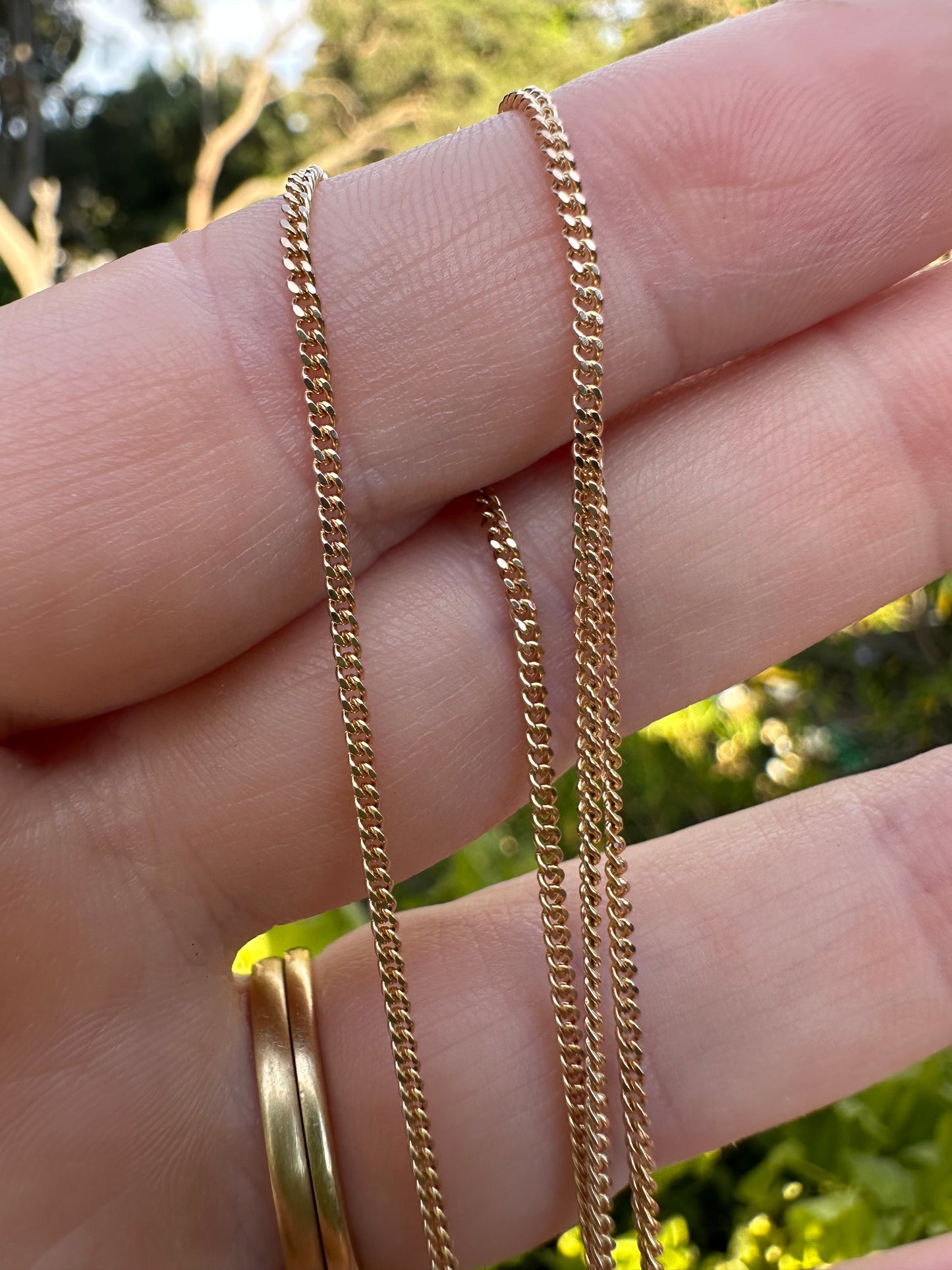 Vintage 9ct Gold UnoAerre mini curb chain