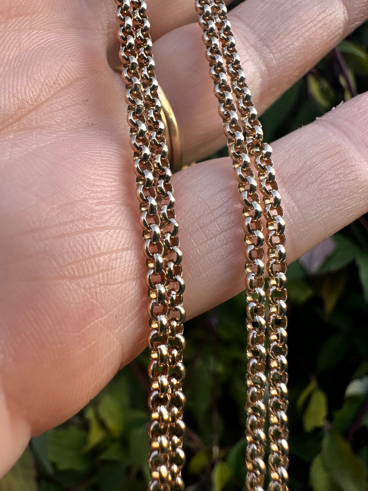 Vintage 9ct Gold long Belcher chain