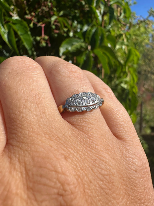 Vintage 18ct Diamond Boat Ring