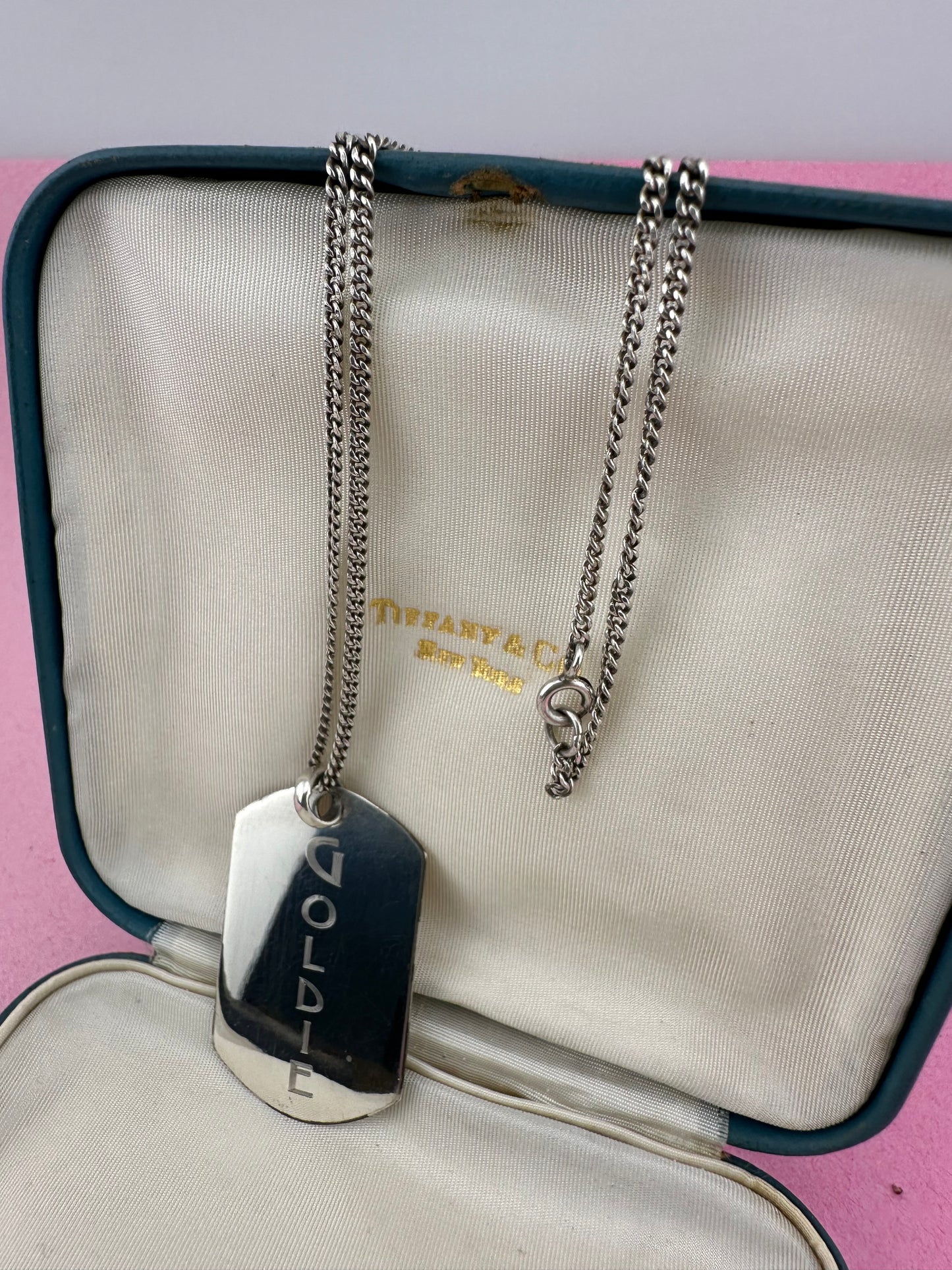 Silver Goldie Nameplate pendant on a curb chain