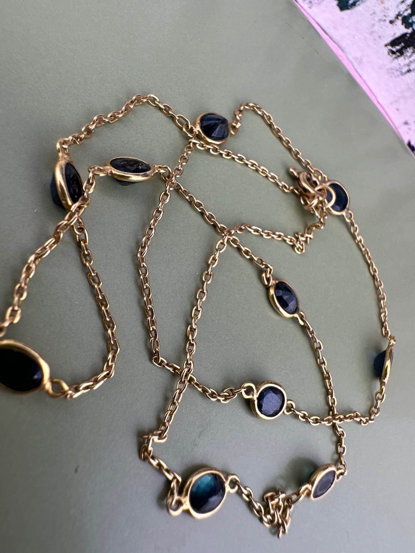 18ct Sapphire Station chain
