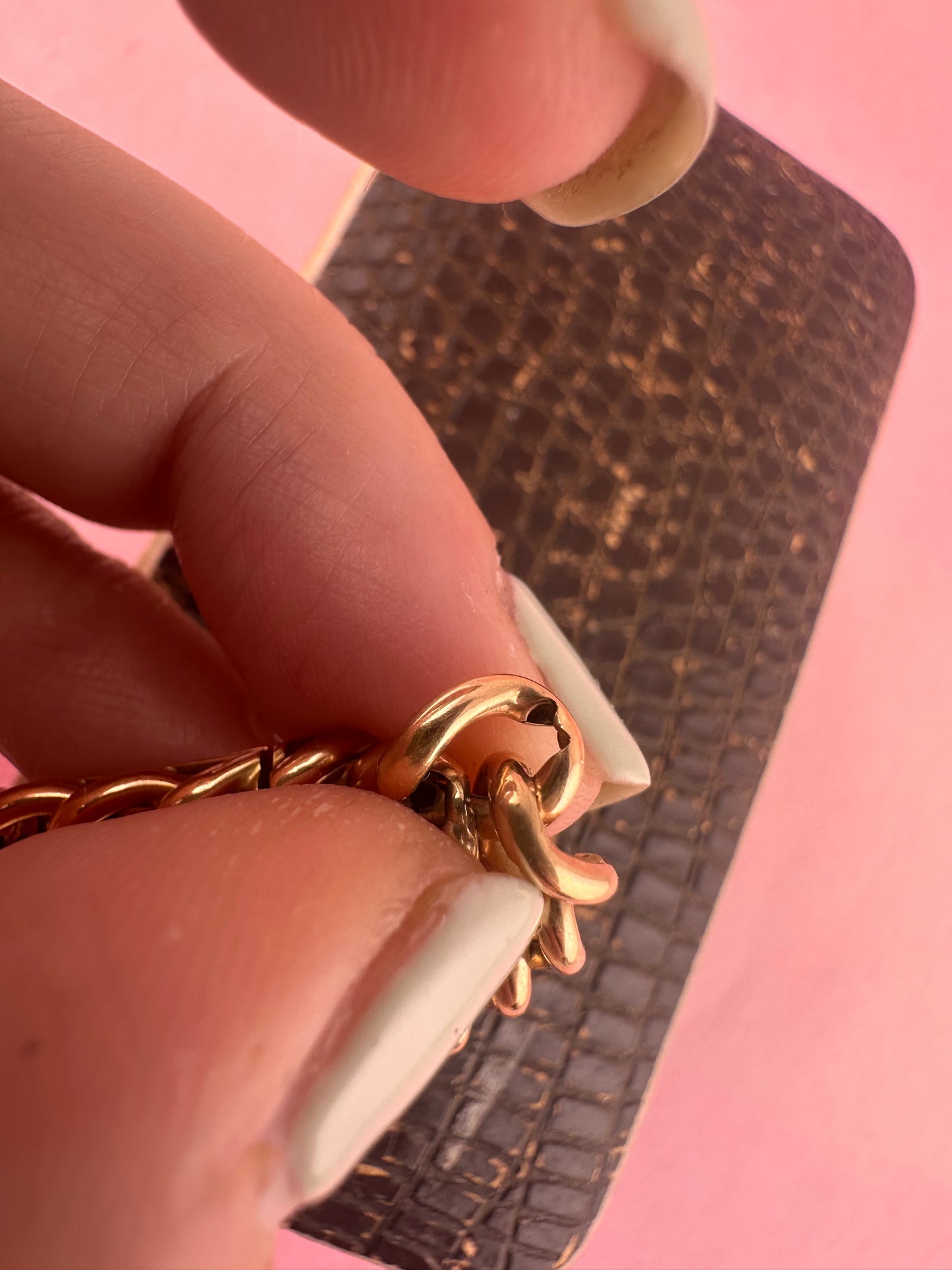 Antique 15ct Gold Curb Bracelet with concealed clasp